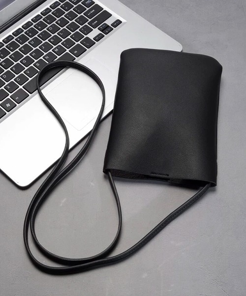 NOLITA LABORATORY（ノリータラボラトリー）の「【 NOLITA / ノリータ 】シンプルデザイン ヴィンテージブラック スマホケース ショルダーバッグ ミニ バッグ（ショルダーバッグ・レディース・ブラック・FREE）」の16枚目の写真