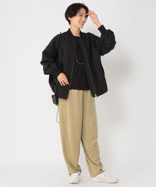 studio CLIP（スタディオクリップ）の「《ウタオ》旅とも2WAY MA1ブルゾン（MA-1・レディース・ブラック/ダークグリーン・FREE）」の5枚目の写真