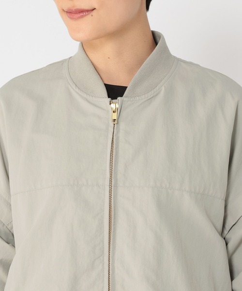 studio CLIP（スタディオクリップ）の「《ウタオ》旅とも2WAY MA1ブルゾン（MA-1・レディース・ブラック/ダークグリーン・FREE）」の21枚目の写真