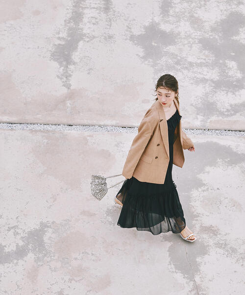 NATURAL BEAUTY BASIC（ナチュラルビューティーベーシック）の「◇ライトボクシーダブルジャケット（テーラードジャケット・レディース・ベージュ/ネイビー/キャメル・SMALL/MEDIUM）」の18枚目の写真