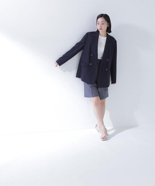 NATURAL BEAUTY BASIC（ナチュラルビューティーベーシック）の「◇ライトボクシーダブルジャケット（テーラードジャケット・レディース・ベージュ/ネイビー/キャメル・SMALL/MEDIUM）」の4枚目の写真