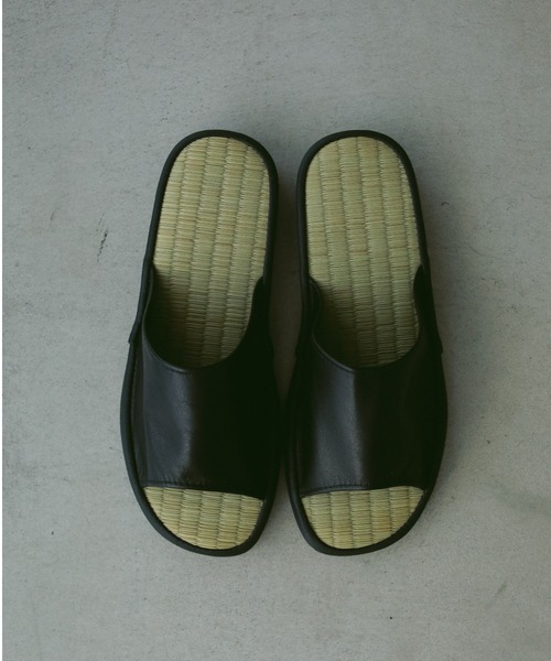 CASA FLINE(カーサフライン)の「【Liberato】畳サンダル(サンダル・レディース・ブラック・X-SMALL/SMALL)」の3枚目の写真