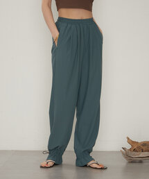 earthy（アーシー）の「ギャザーテーパードパンツ（ラッシュガード・メンズ）」