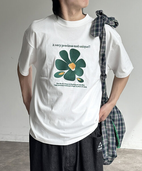 carven フラワー 刺繍 トップス カットソー Tシャツ フロントフラワー刺繍T（Tシャツ/カットソー）｜CPCM（シーピー