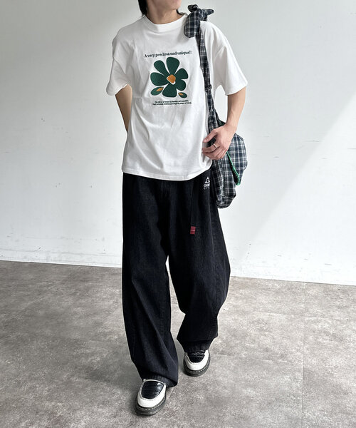 【AELFRIC EDEN】フラワー刺繍フロント☆Tシャツ AELFRIC EDEN】フラワー刺繍フロント☆Tシャツ (Aelfric Eden/T