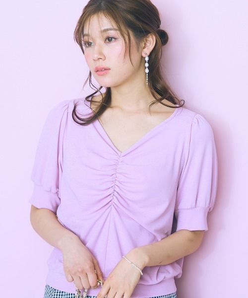 marun（マルン）の「＜大きいサイズ＞ハートネックデザイントップス marun（Tシャツ/カットソー・レディース・ピンク/ダークネイビー・3L/4L/5L/L/LL）」の3枚目の写真