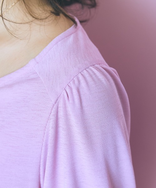 marun（マルン）の「＜大きいサイズ＞ハートネックデザイントップス marun（Tシャツ/カットソー・レディース・ピンク/ダークネイビー・3L/4L/5L/L/LL）」の15枚目の写真