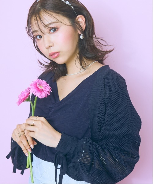 marun（マルン）の「＜大きいサイズ＞ハートネックデザイントップス marun（Tシャツ/カットソー・レディース・ピンク/ダークネイビー・3L/4L/5L/L/LL）」の10枚目の写真