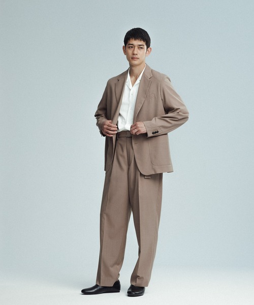 ADAM ET ROPE'(アダムエロペ)の「サマーウーステッド ボックスシルエット アンコンジャケット / セットアップ可能(テーラードジャケット・メンズ・ブラック/グレー/イエロー系その他3・M/L)」の15枚目の写真