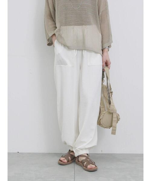 Samansa Mos2 blue（サマンサモスモスブルー）の「イージーベイカーパンツ（その他パンツ・レディース・チャコールグレー/キナリ/ラベンダー・F）」の4枚目の写真