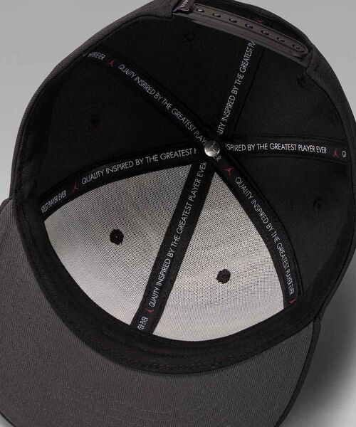 JORDAN BRAND(ジョーダンブランド)の「ジョーダン ジャンプマン プロ アジャスタブル キャップ / Jordan Jumpman Pro Adjustable Cap FV5296-011 Black(キャップ・メンズ・ブラック・M/L/S/M/L/XL)」の5枚目の写真