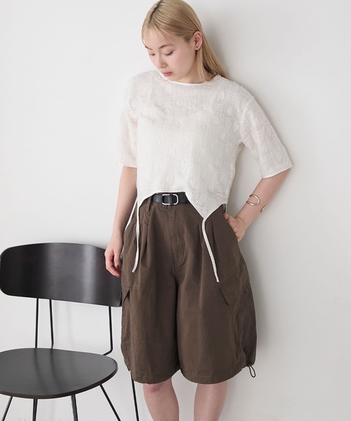 forksy.(フォルクシー)の「【forksy.】ハートジャガード 裾デザイン 半袖トップス(Tシャツ/カットソー・レディース・ブラック/アイボリー・FREE)」の4枚目の写真