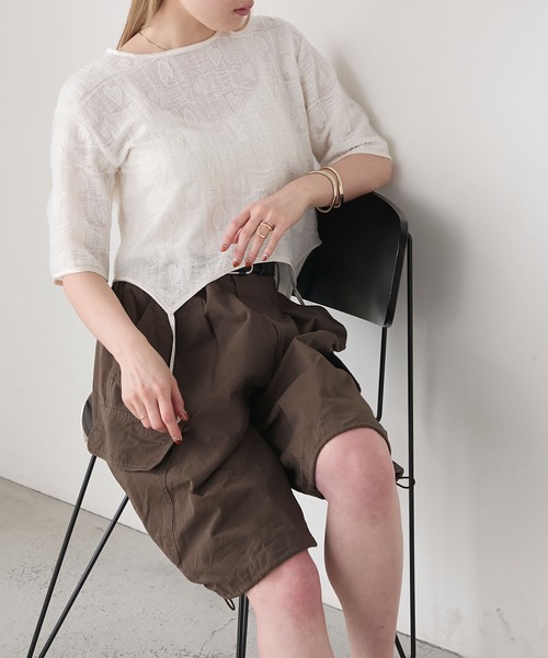 forksy.(フォルクシー)の「【forksy.】ハートジャガード 裾デザイン 半袖トップス(Tシャツ/カットソー・レディース・ブラック/アイボリー・FREE)」の5枚目の写真