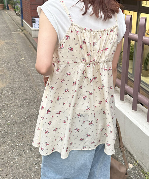 DISCOAT（ディスコート）の「【umm.】花柄前リボンキャミチュニック（チュニック・レディース・アイボリー/ブラック/ブラウン・FREE）」の8枚目の写真