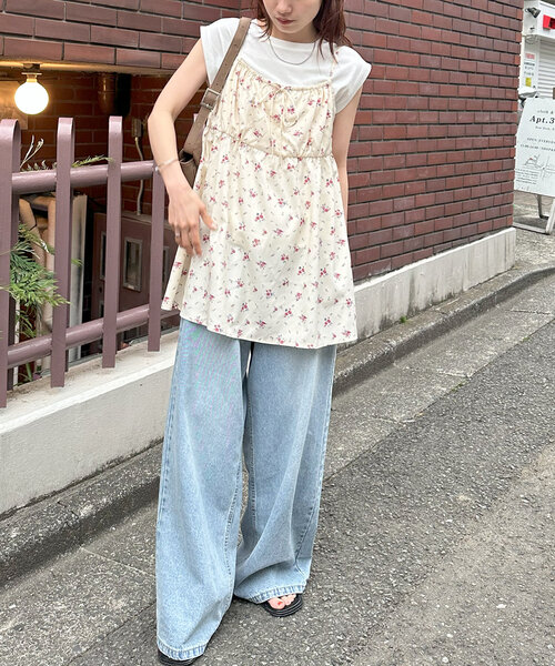 DISCOAT（ディスコート）の「【umm.】花柄前リボンキャミチュニック（チュニック・レディース・アイボリー/ブラック/ブラウン・FREE）」の9枚目の写真