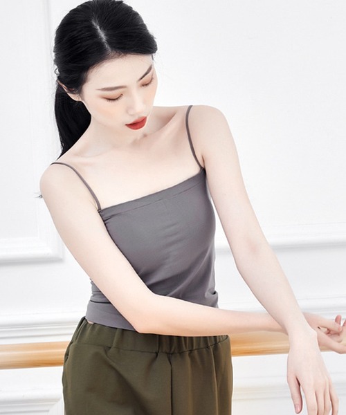 Lace Ladies(レースレディース)の「ストレート ライン カップ付き ベーシック キャミソール(キャミソール・レディース・ベージュ/ピンク/ホワイト/ブラック/グレー・FREE)」の18枚目の写真