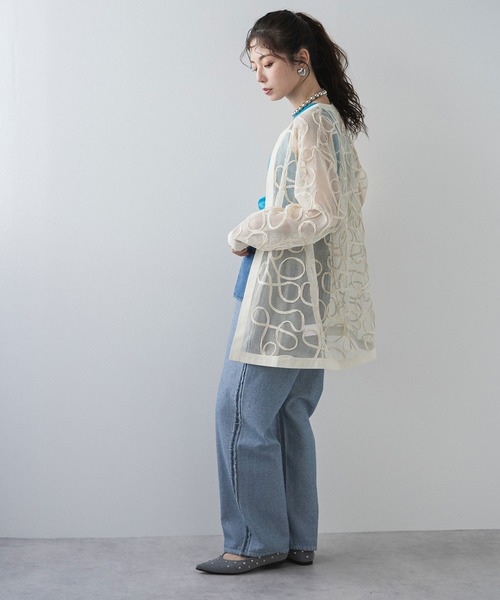 bohmal(ボマール)の「スタッズポインテッドストラップパンプス(パンプス・レディース・グレー/ブラック・24.5cm/24cm/23.5cm/23cm)」の9枚目の写真