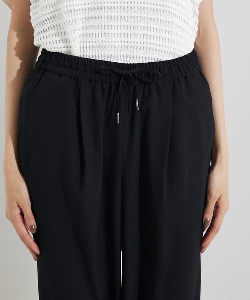 qualite（カリテ）の「バックサテンジョーゼットパンツ/オフィスカジュアル/夏服（スラックス・レディース・オフホワイト/イエロー系その他/ブラック・36/38/40/34）」の10枚目の写真