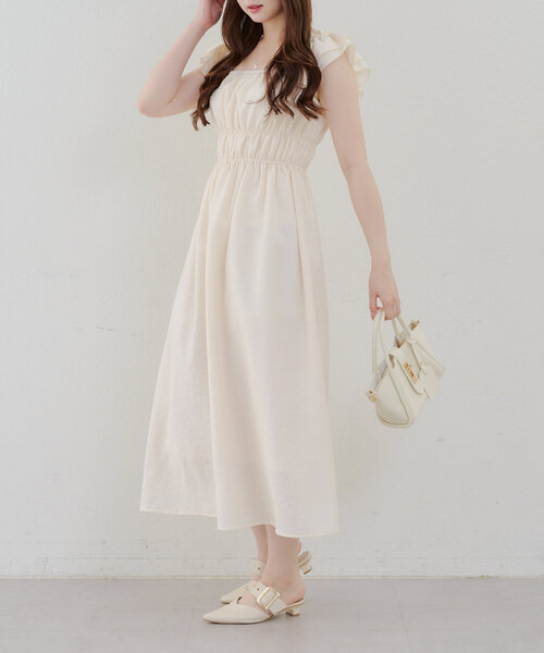 continuer de NICE CLAUP(コンティニューデナイスクラップ)の「【@reve.perle_セレクト】ギャザーフリルシャーリングワンピース(ワンピース・レディース・アイボリー/ブラック/ブラウン・FREE)」の14枚目の写真