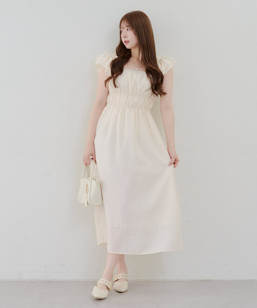 continuer de NICE CLAUP(コンティニューデナイスクラップ)の「【@reve.perle_セレクト】ギャザーフリルシャーリングワンピース(ワンピース・レディース・アイボリー/ブラック/ブラウン・FREE)」の15枚目の写真