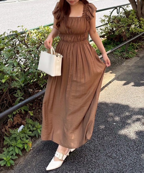 ドルチェ&ガッバーナ　ワンピース　ドレス　シャーリング　ギャザー　ベージュ　36 XS-Lサイズあり!!【SETTAN/セッタン】ワンピース/ レース