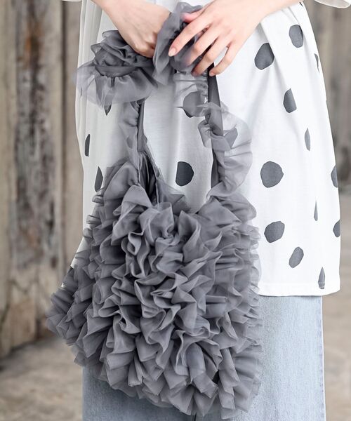rps（アールピーエス）の「チュールフリルショルダーＢＡＧ（ショルダーバッグ・レディース・ブラック/グレー/アイボリー・フリー）」の12枚目の写真