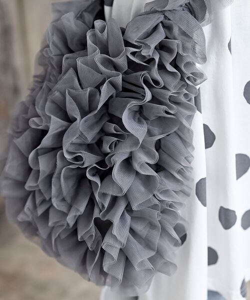 rps（アールピーエス）の「チュールフリルショルダーＢＡＧ（ショルダーバッグ・レディース・ブラック/グレー/アイボリー・フリー）」の14枚目の写真