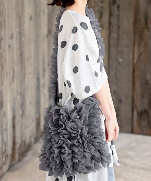 rps（アールピーエス）の「チュールフリルショルダーＢＡＧ（ショルダーバッグ・レディース・ブラック/グレー/アイボリー・フリー）」の15枚目の写真