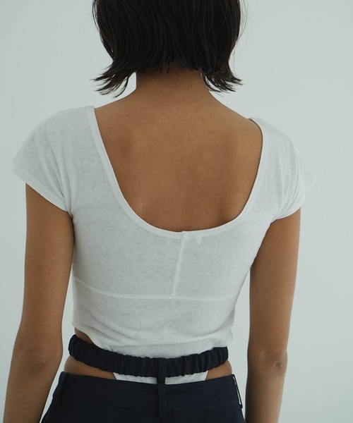 CLANE(クラネ)の「ROUND NECK HIGH CUT BODYSUITS(Tシャツ/カットソー・レディース・ブラック/ホワイト・1)」の18枚目の写真