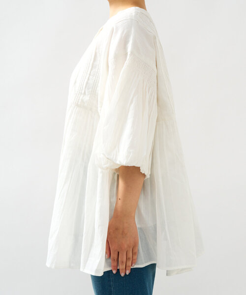 un dix cors（アンディコール）の「《綿100％・柔らかな肌触り》前後2WAYインド綿ピンタックブラウス（シャツ/ブラウス・レディース・ブルー/ホワイト/ブラック・FREE）」の10枚目の写真