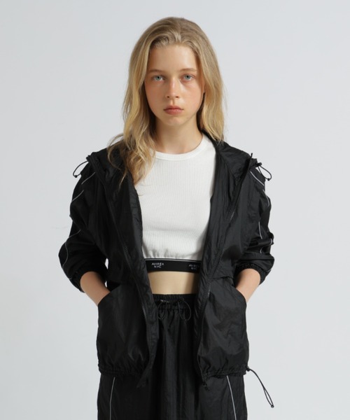 AVIREX(アヴィレックス)の「SHEER COLOR SCHEME HOODIE JACKET/シアーカラースキーム フーディージャケット(ナイロンジャケット・レディース・ブラック/アイボリー・F)」の1枚目の写真