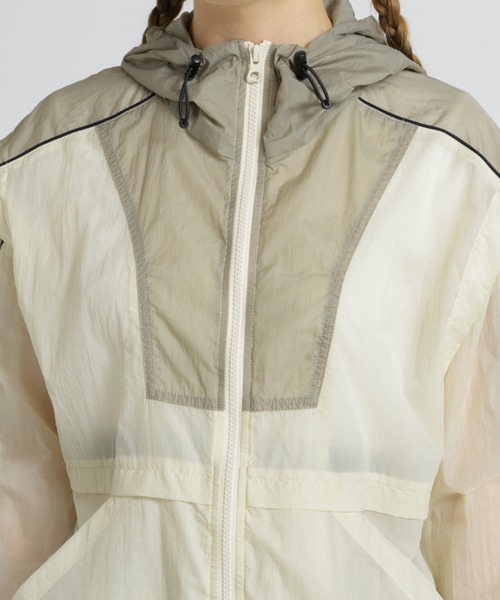 AVIREX(アヴィレックス)の「SHEER COLOR SCHEME HOODIE JACKET/シアーカラースキーム フーディージャケット(ナイロンジャケット・レディース・ブラック/アイボリー・F)」の4枚目の写真