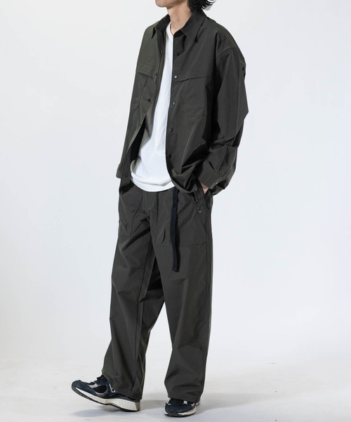 JOHN'S CLOSET(ジョンズクローゼット)の「【3】ストレッチリップストップ オーバーサイズ フィッシングシャツ 【セットアップ展開】(シャツ/ブラウス・メンズ・ブラック/カーキ・MEDIUM/LARGE/X-LARGE)」の16枚目の写真