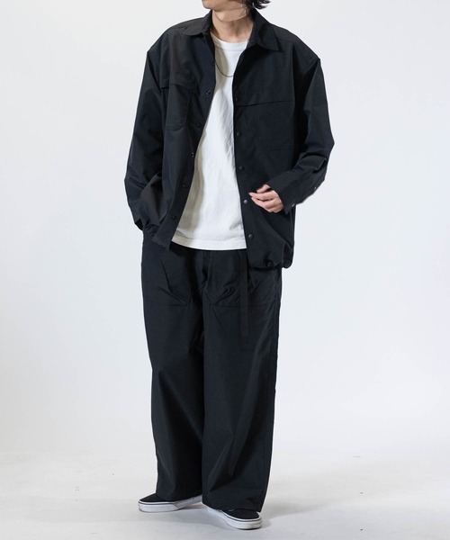 JOHN'S CLOSET(ジョンズクローゼット)の「【3】ストレッチリップストップ オーバーサイズ フィッシングシャツ 【セットアップ展開】(シャツ/ブラウス・メンズ・ブラック/カーキ・MEDIUM/LARGE/X-LARGE)」の6枚目の写真