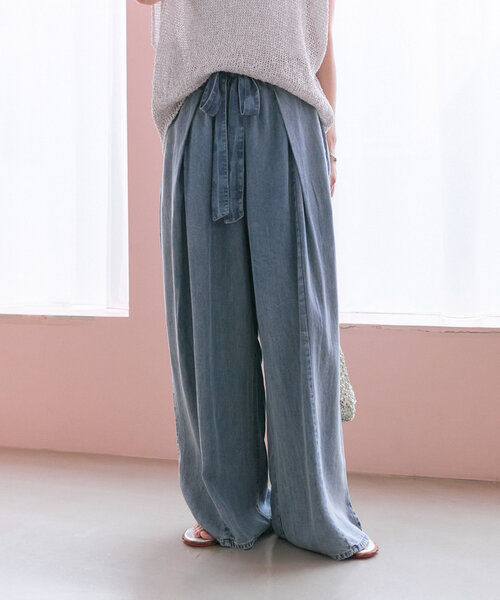La boutique BonBon別珍デニムパンツ M ラブティックボンボン La boutique BonBon（ラブティックボンボン）の「ワイドデニム