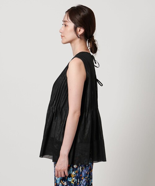 UNITED ARROWS（ユナイテッドアローズ）の「AKIHA ラミー ノースリーブ