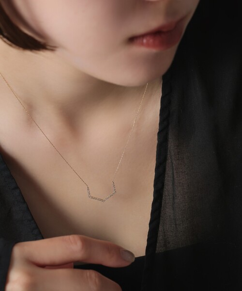 arrowラインホワイトトパーズネックレス K10（ネックレス）｜Lilas