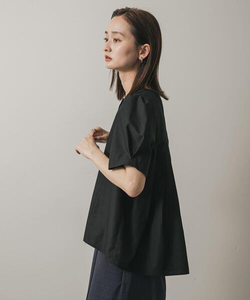 SENSE OF PLACE by URBAN RESEARCH（センスオブプレイスバイアーバンリサーチ）の「バックタックプリーツブラウス（シャツ/ブラウス・レディース・オフホワイト/ブルー/ブラック・ONE）」の17枚目の写真