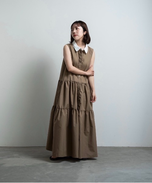 lawgy（ラウジー）の「collar tiered op / カラーティアードワンピ（ワンピース・レディース・ブラック/チャコール/ベージュ・FREE）」の13枚目の写真