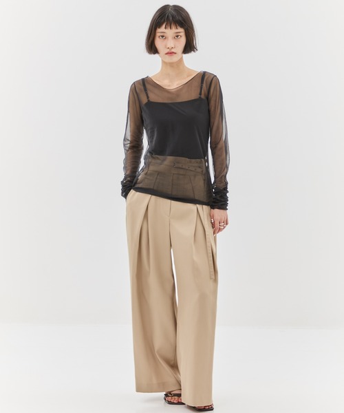 STUDIOUS（ステュディオス）の「【STUDIOUS/ステュディオス】Back Asymmetry Chino Pants/バックアシンメトリーチノパンツ（チノパンツ・レディース・ベージュ/ブラック・1/2）」の15枚目の写真