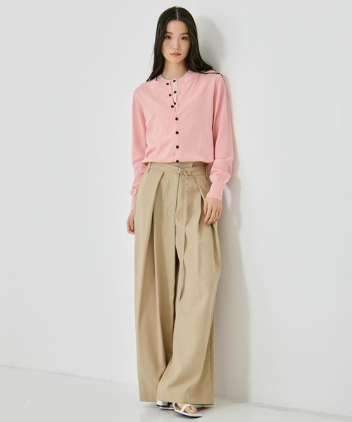 STUDIOUS（ステュディオス）の「【STUDIOUS/ステュディオス】Back Asymmetry Chino Pants/バックアシンメトリーチノパンツ/小尻効果/ウォッシャブル/オフィスカジュアル/前ももカバー/ベルト取り外し可（チノパンツ・レディース・ベージュ/ブラック・1/2）」の22枚目の写真