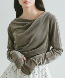 VANNIE U（ヴァニーユー）の「フィンガードレープフロッキートップス（Tシャツ/カットソー）」