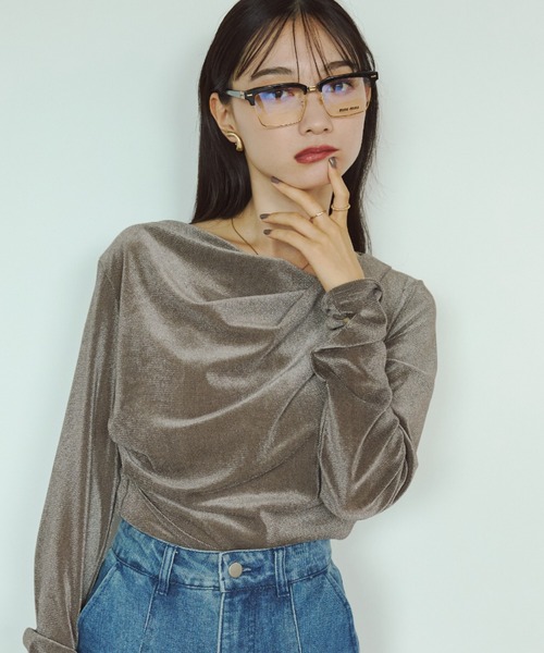 VANNIE U（ヴァニーユー）の「フィンガードレープフロッキートップス（Tシャツ/カットソー・レディース・グレー/アイボリー・FREE）」の19枚目の写真