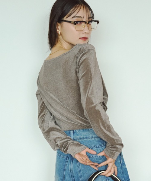 VANNIE U（ヴァニーユー）の「フィンガードレープフロッキートップス（Tシャツ/カットソー・レディース・グレー/アイボリー・FREE）」の16枚目の写真