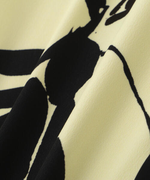 カラーオーバーレイプリントワンピース（ワンピース）｜ADORE