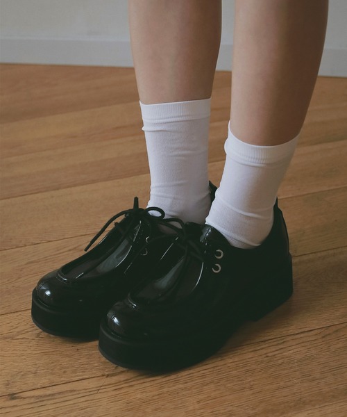 EIMY ISTOIRE(エイミーイストワール)の「レースアップボリュームローファー(ローファー・レディース・ブラウン/ブラック・L/M/S)」の3枚目の写真