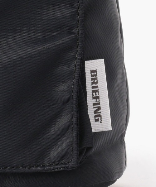 BRIEFING（ブリーフィング）の「BRIEFING/ブリーフィング PURSE SACK ブランドタグ パースバッグ（ショルダーバッグ・メンズ・ブラック/カーキ・FREE）」の4枚目の写真