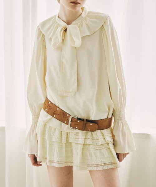 idem（イデム）の「suede double studs belt / スエードダブルスタッズベルト（ベルト・レディース・ブラック/ブラウン・FREE）」の7枚目の写真