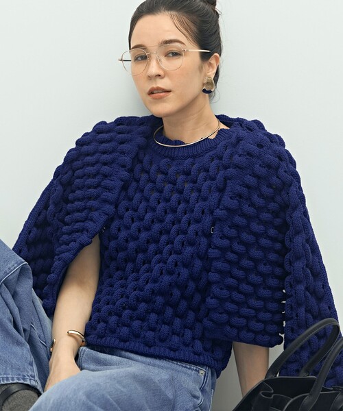 Laraaji(ララージ)の「《手洗い可能》3D柄ボレロカーディガン(カーディガン/ボレロ・レディース・ブラック/ブルー・38)」の2枚目の写真