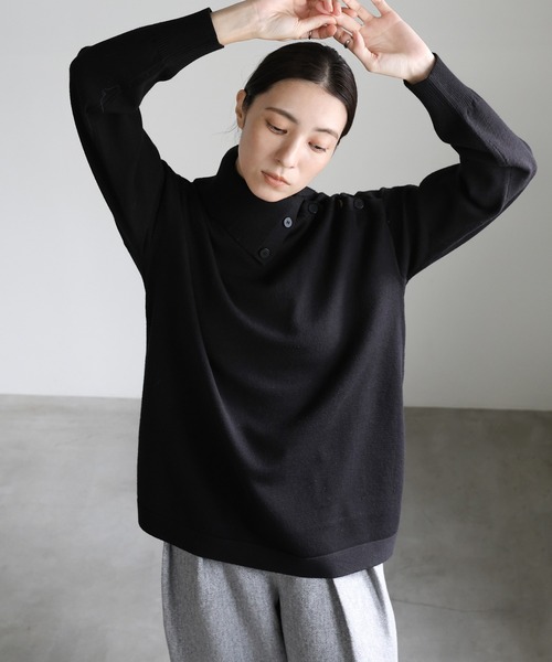 select MOCA(セレクトモカ)の「サイドボタンタートルネックニット(ニット/セーター・レディース・ブラック/ベージュ/グレー・FREE)」の18枚目の写真